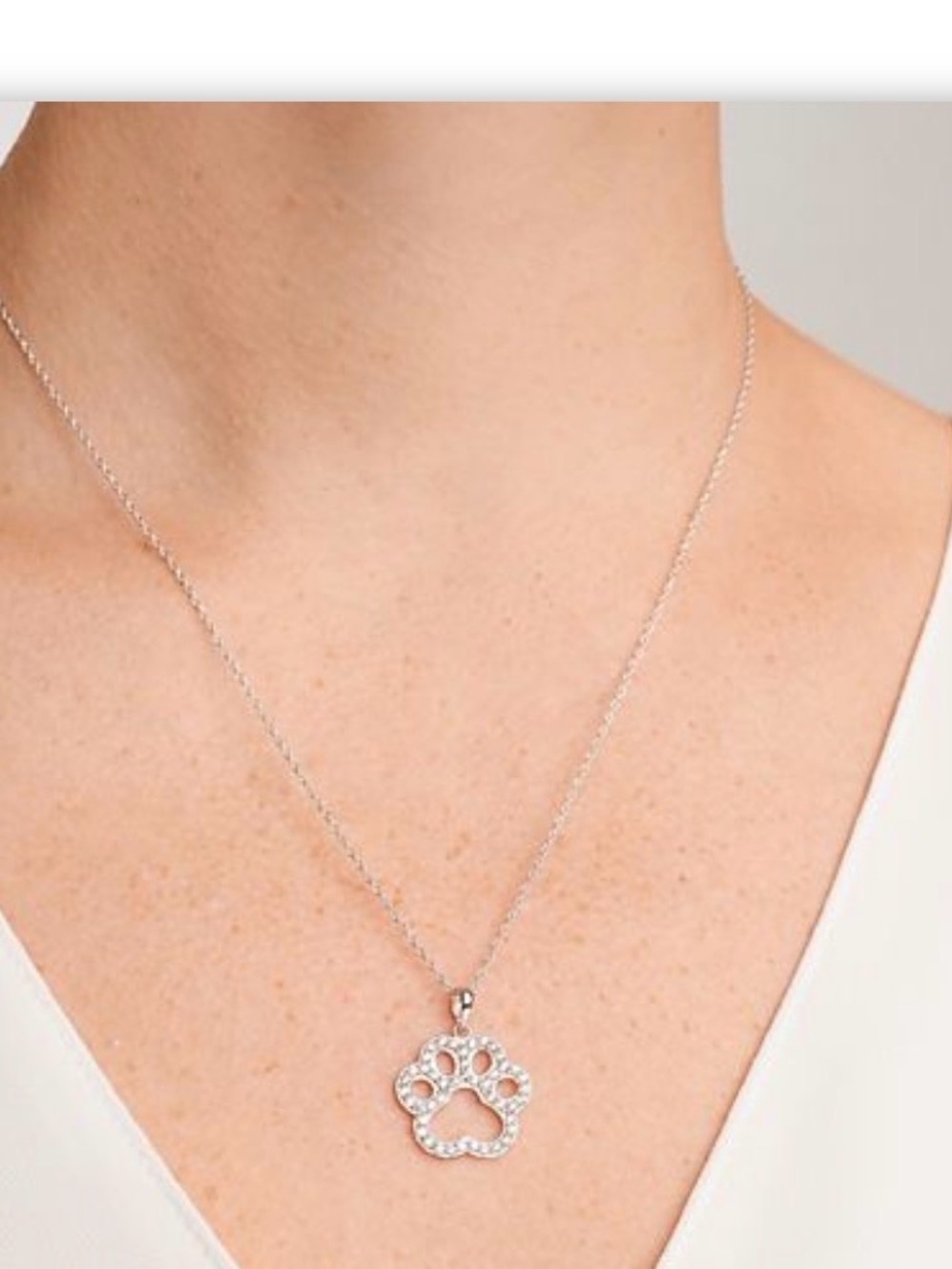 Affinity Diamond Paw Pendant Necklace - Picture 4 of 4